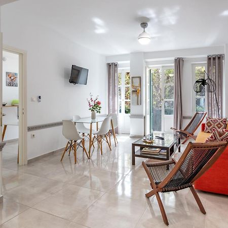 Psiri Gem From In Vivo Apartments- Spacious 1St Floor Apartment With Balcony In Athens' Historic Center Exteriér fotografie